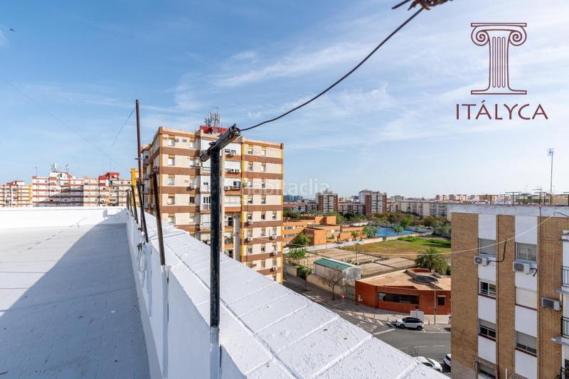 Foto 86218725-6955-4b21-99df-f800e96da8db. Appartamento in calle abril 14 in Villegas Sevilla