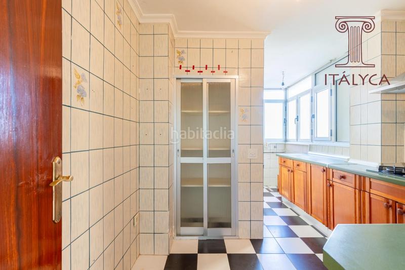 Foto bed1ea2b-9d19-4850-b2fe-3abc08161373. Appartamento in Villegas Sevilla