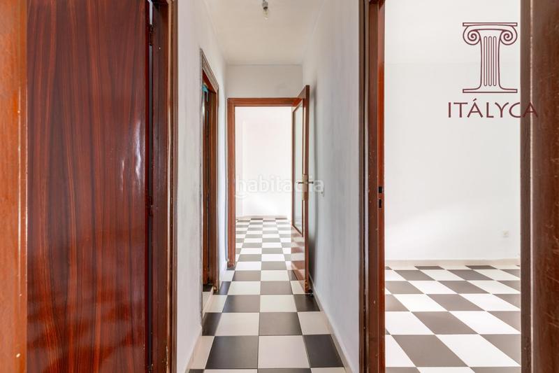 Foto f61aaaf0-3967-489a-a956-d9a6a0c5aa45. Appartamento in Villegas Sevilla