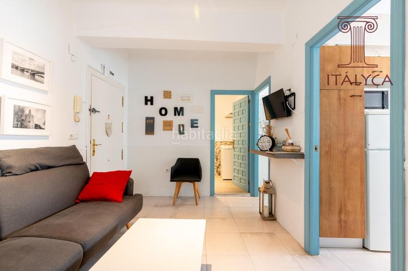 Foto 99241a23-5796-4e30-bd98-ff6726a8dcc5. Appartamento in calle de la amargura 6 in Feria Sevilla