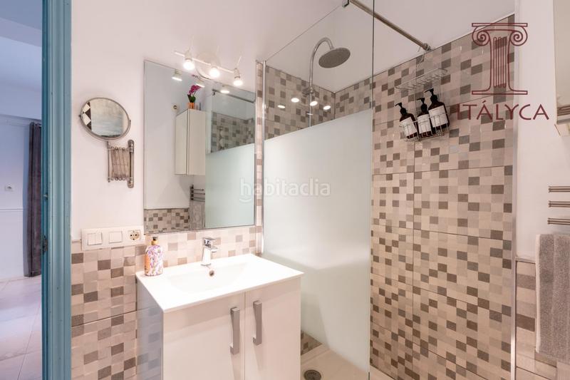 Foto a8577819-139f-45bd-8c28-52363bcab33e. Appartamento in calle de la amargura 6 in Feria Sevilla