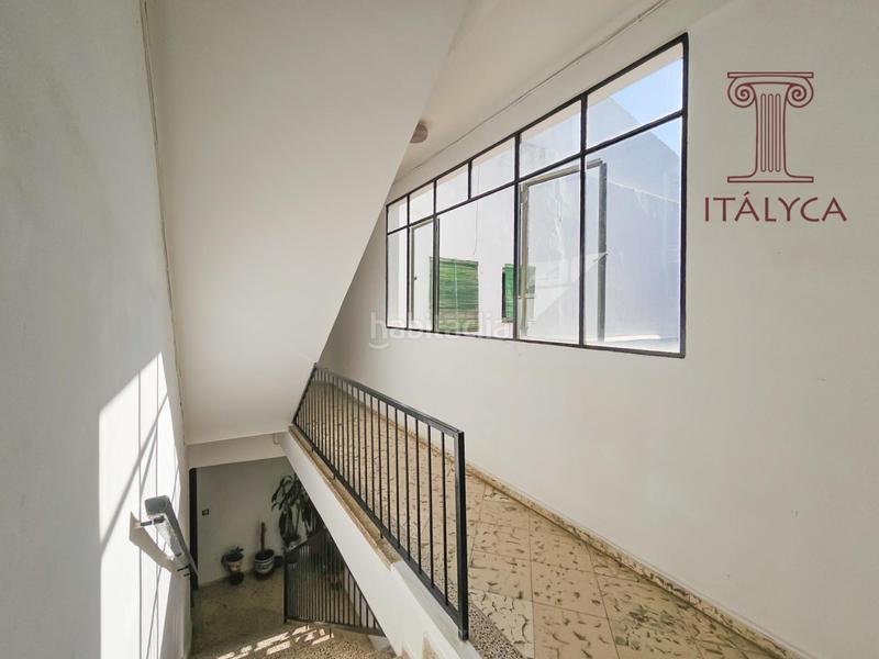 Foto b36ea658-4b5c-4594-9657-0744ba7c5d07. Appartamento in calle de la amargura 6 in Feria Sevilla