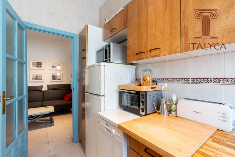 Foto ddbea0a2-d661-4fb4-8eb9-f8518ed4e892. Appartamento in calle de la amargura 6 in Feria Sevilla