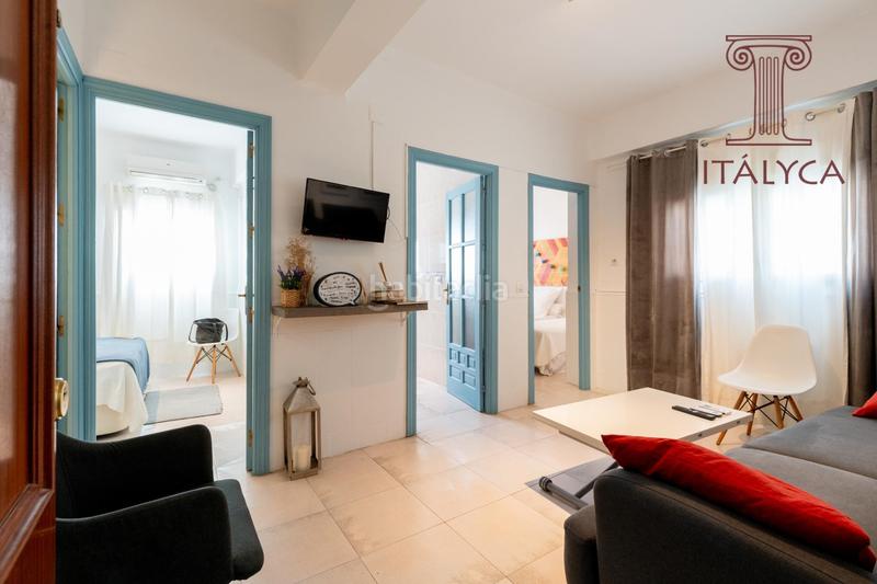 Foto e8e84fee-98cc-414a-9cd2-47fbdb66fa74. Appartamento in calle de la amargura 6 in Feria Sevilla