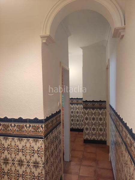 Foto 45486d27-0094-4b1c-ad57-a688bc00fd7a. Alquiler piso  de 3 dormitorios con ascensor en calle feria en Sevilla