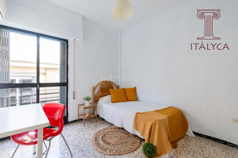 Foto 492bccff-dc28-443d-acd2-8b0620292159. Appartement dans Doctor Barraquer - G. Renfe - Policlínico Sevilla