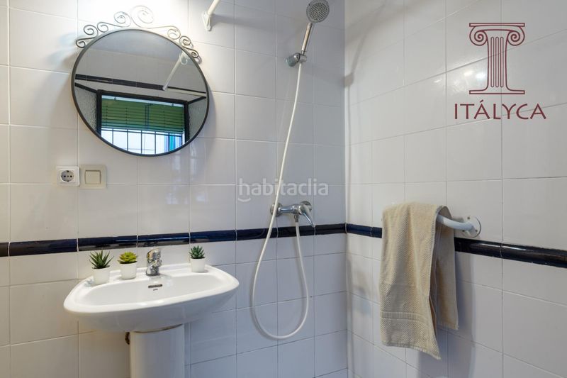 Foto eced4527-0372-4213-90d6-384bbf665b4c. Pis a San Gil Sevilla