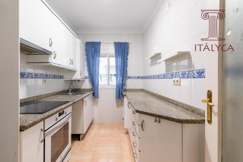 Foto bac9c058-2fdc-45e4-82b8-9593f2b3443c. Appartement dans Castilleja de la Cuesta