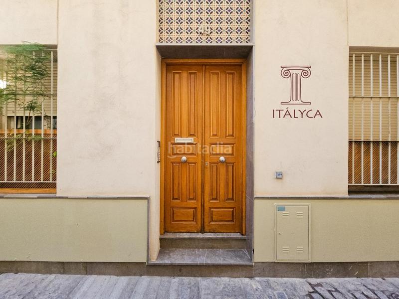 Foto 035ede7f-6976-417a-82e4-9c8003ffc972. Pis a calle divina pastora 49 a Feria Sevilla