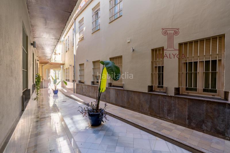 Foto 1b586a9b-c1db-43bc-bc9c-40c54ee8ac6a. Pis a calle divina pastora 49 a Feria Sevilla