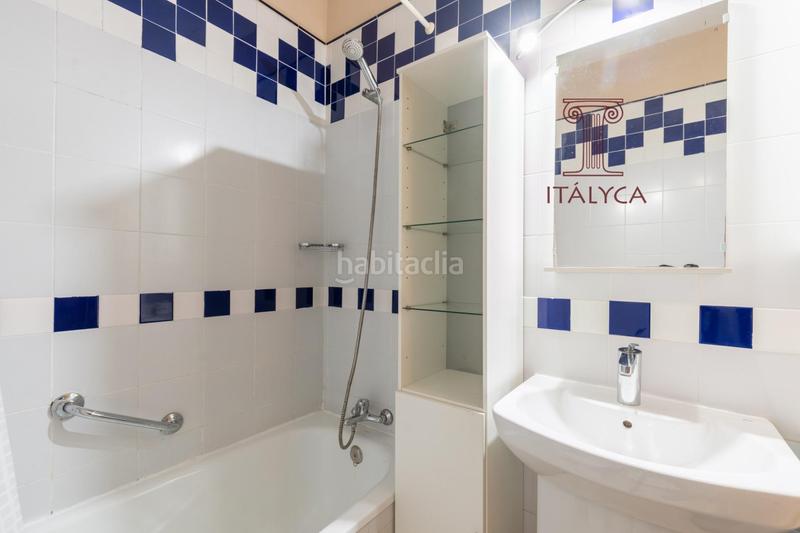 Foto 707728ed-d2a1-4193-abe2-a111788e7619. Pis a calle divina pastora 49 a Feria Sevilla