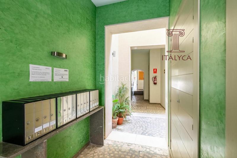 Foto b91b58f7-dafa-48d9-b2f1-27759cd6751b. Pis a calle divina pastora 49 a Feria Sevilla