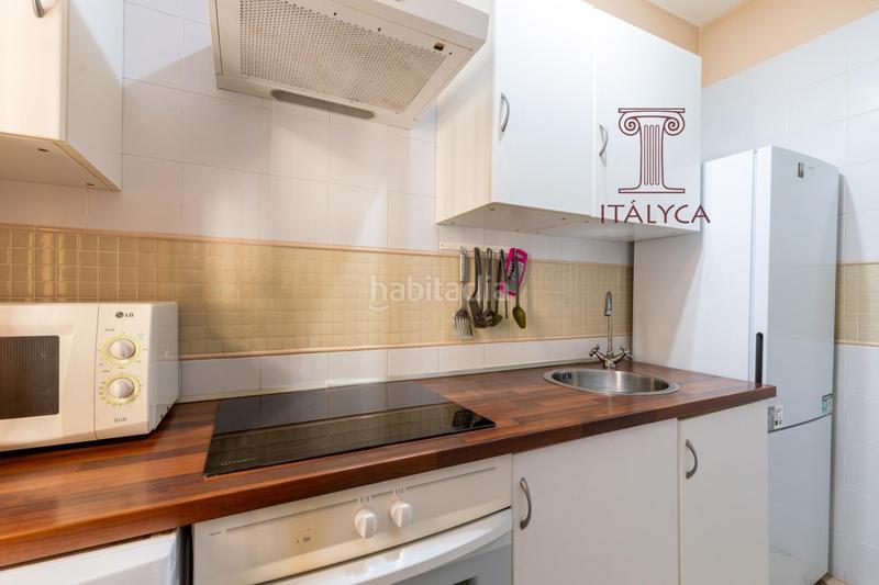 Foto cab223f6-e0b9-4325-8435-c756aeadb355. Pis a calle divina pastora 49 a Feria Sevilla