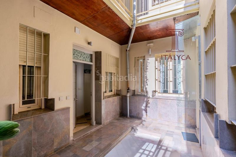 Foto d8484662-9d8f-4fbf-a78e-bab81d836cb6. Pis a calle divina pastora 49 a Feria Sevilla