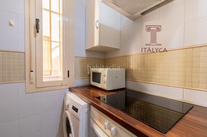 Foto f6702d7a-f937-4cd3-a3c8-3160019e575f. Pis a calle divina pastora 49 a Feria Sevilla