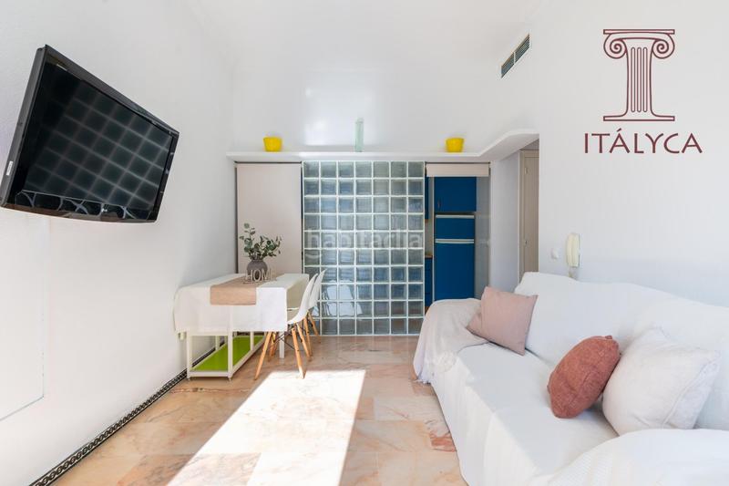 Foto 46977a2c-249e-46a1-ba94-b90c96622617. Piso  de 2 dormitorios en zona feriaalameda en Sevilla