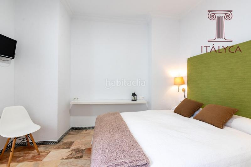 Foto cd69b0da-5c77-4593-8cc2-335952868e53. Piso  de 2 dormitorios en zona feriaalameda en Sevilla