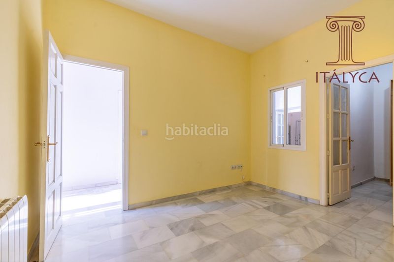 Foto a726eb5d-8bc2-4119-8880-05c5bdb46cb3. Casa amb calefacció aparcament a Centro Bormujos