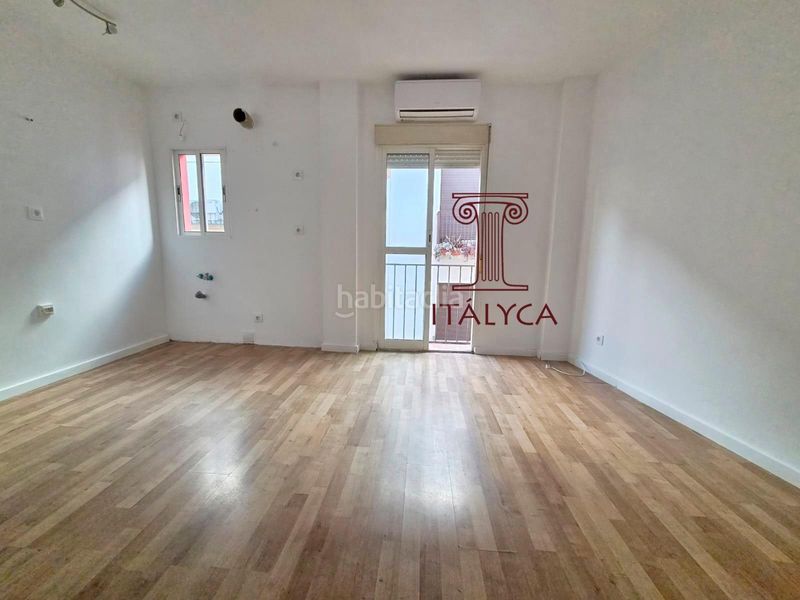 Foto db274259-fca0-4b93-a887-b463a00ee8f4. Apartament a calle marco sancho 25 a Feria Sevilla