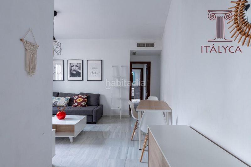 Foto f6e042ad-ac79-46e0-a780-79530d213d88. Pis amb aparcament a San Gil Sevilla