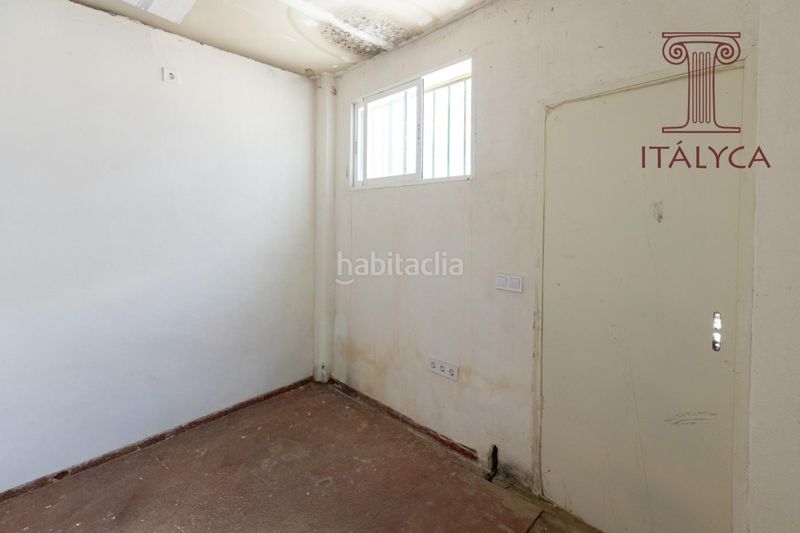 Foto 712663fe-8af5-4d9e-a8ed-70cc051c6265. Pis a calle peral 45 a San Gil Sevilla