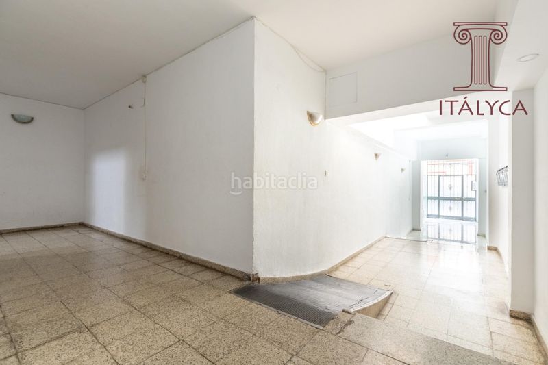 Foto d901c9ae-f988-4663-83be-986515110e90. Pis a calle peral 45 a San Gil Sevilla