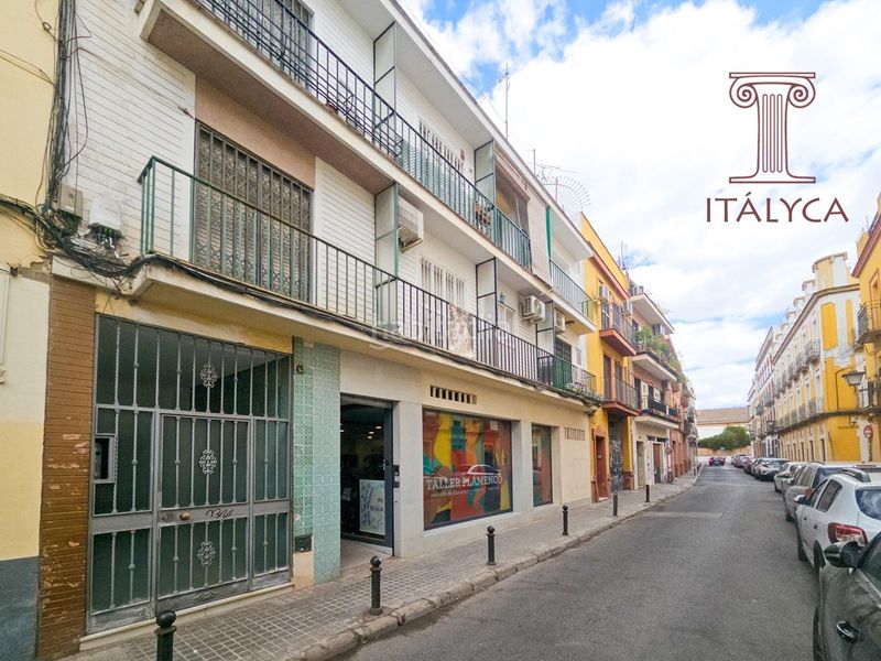 Foto e7e55f95-8878-430a-ad19-c55956be73d4. Pis a calle peral 45 a San Gil Sevilla