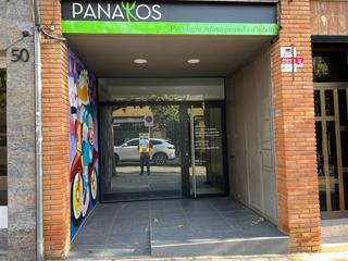 Location Local commercial à Pau casals 48. Local comercial en alquiler en sant quirze del vallès