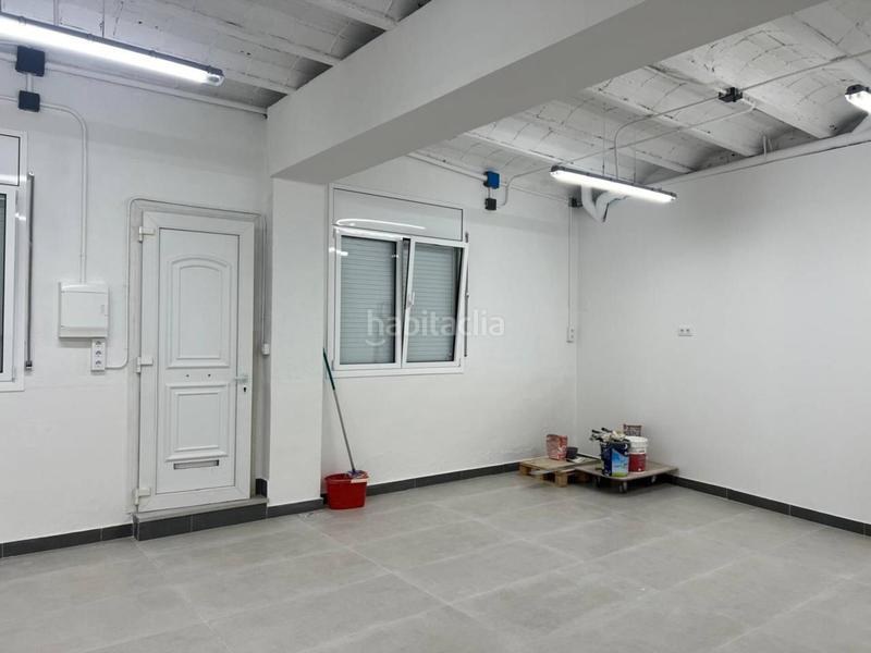 Foto 1237648d-ba46-4280-b982-300a27d2fd6d. Lloguer local comercial a Centre Sant Quirze del Vallès