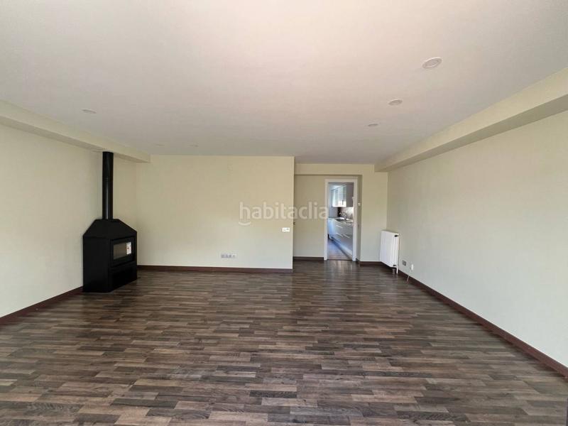 Foto 3c800efa-f456-4b1a-b414-304b6b767409. Rent house with heating parking in Centre Sant Quirze del Vallès