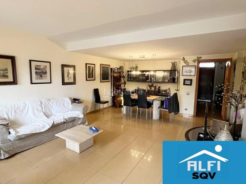 Foto b7963f19-6bef-46c1-9878-9f6d4fc72f30. Casa amb calefacció aparcament piscina a Sant Quirze Parc-Vallsuau-Castellet Sant Quirze del Vallès