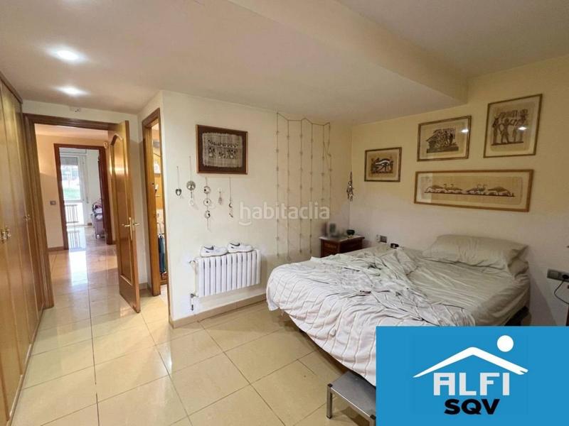 Foto f30d5a48-44df-4d08-b1d3-4f1f3aa3aa40. Casa amb calefacció aparcament piscina a Sant Quirze Parc-Vallsuau-Castellet Sant Quirze del Vallès