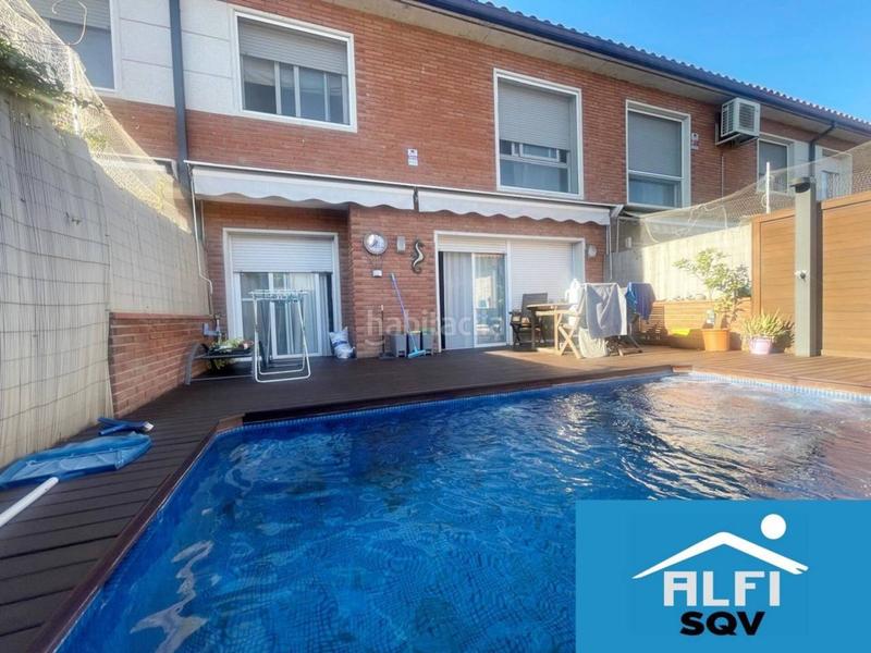 Foto 73bb2486-a8ed-498c-9bca-600b7f858543. Casa amb calefacció aparcament piscina a Can Casablanques Sant Quirze del Vallès