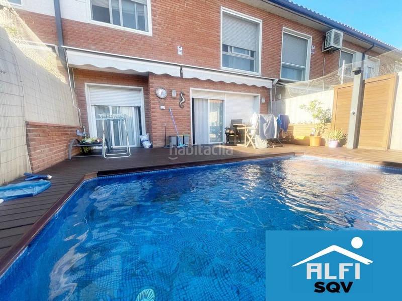 Foto 8b455d27-3644-4d16-be4b-b910c967e984. Casa amb calefacció aparcament piscina a Can Casablanques Sant Quirze del Vallès