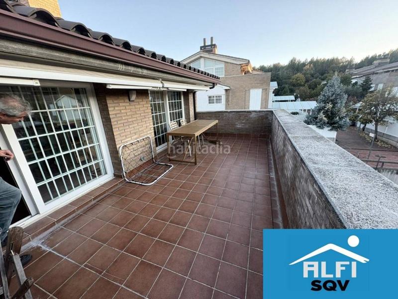 Foto 29dd2aac-5d06-47f4-a168-688c859455c9. Casa amb calefacció aparcament a Sant Quirze Parc-Vallsuau-Castellet Sant Quirze del Vallès