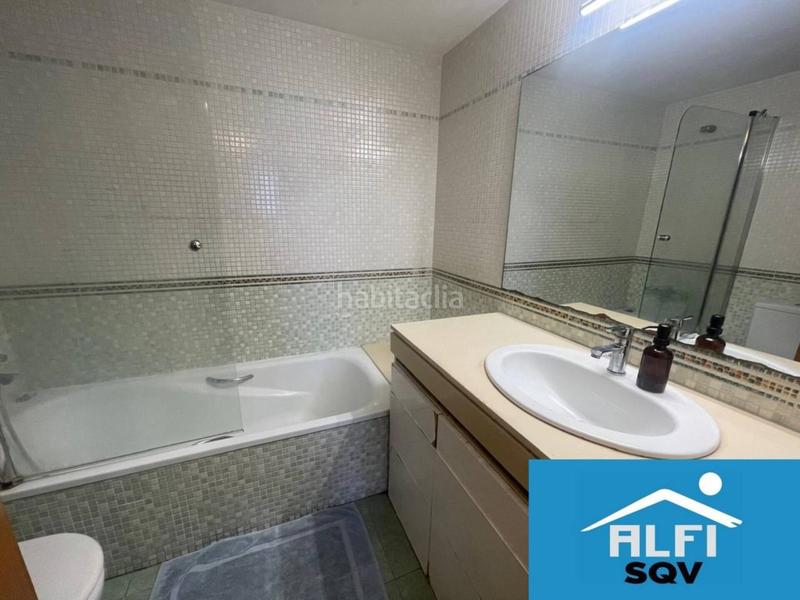 Foto b20bc705-6990-4fab-9181-8f9e0afeb1a4. Casa amb calefacció aparcament a Sant Quirze Parc-Vallsuau-Castellet Sant Quirze del Vallès