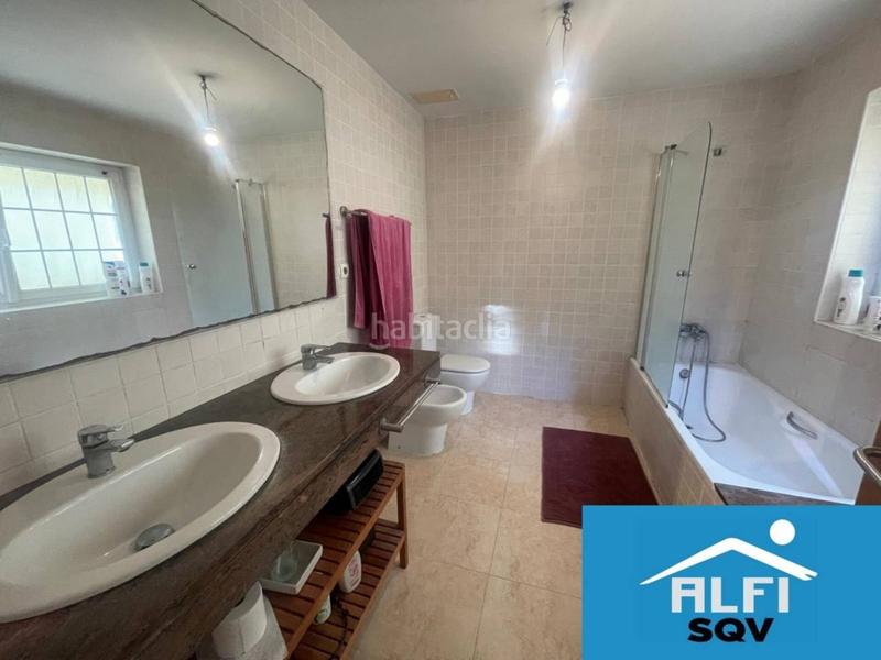 Foto ef17e922-62a2-498e-b94f-1286531db6d6. Casa amb calefacció aparcament a Sant Quirze Parc-Vallsuau-Castellet Sant Quirze del Vallès