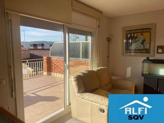 Attique à Calle montserrat 16. Atic en venta en sant quirze del vallès