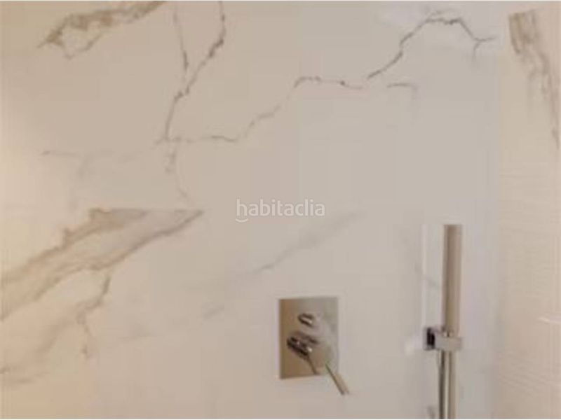 Foto 47aab254-fb1b-4051-9ca2-3d5df772a8b6. Casa adossada amb calefacció aparcament piscina a Sabadell