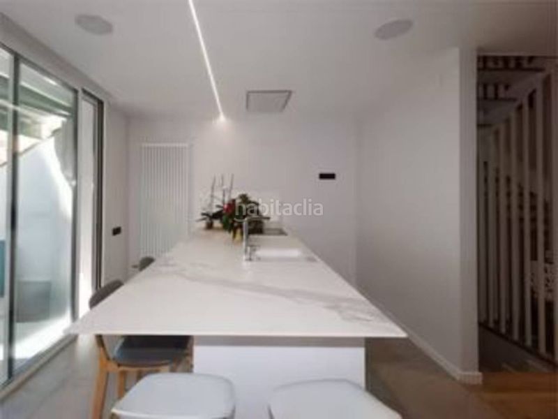 Foto 720aa5fd-9094-4315-bd2d-89cdf8d42dcd. Casa adossada amb calefacció aparcament piscina a Sabadell