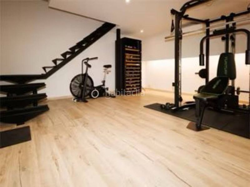 Foto 7c235d4d-2c7d-48de-b384-e0e8d9a139ad. Casa adossada amb calefacció aparcament piscina a Sabadell