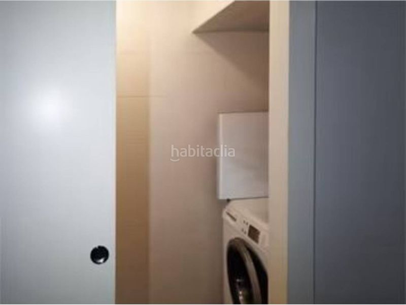 Foto 86d46926-b55f-4d65-bbbf-932225434bf9. Casa adossada amb calefacció aparcament piscina a Sabadell