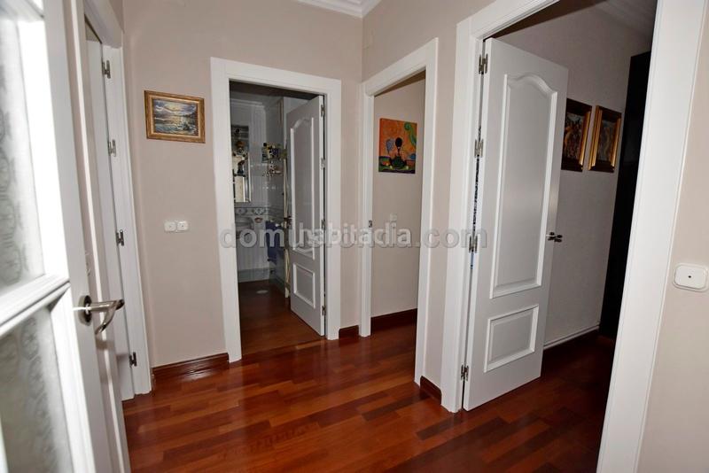 Foto cc23976d-a39a-4fe5-be5f-5bab803f0ee7. Pis amb calefacció a Centro Ronda