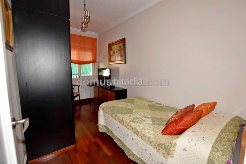 Foto d015e544-7fdb-43ed-87a1-1bbf1ecf42e1. Pis amb calefacció a Centro Ronda