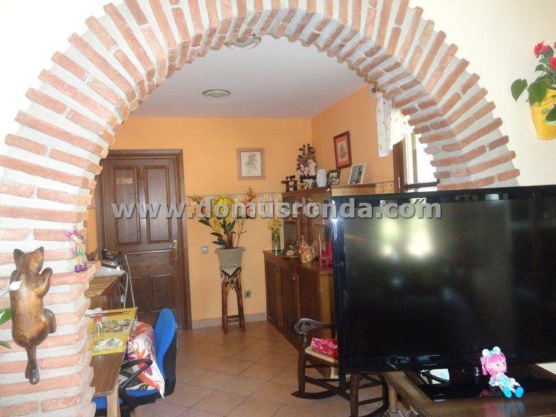 Foto 39949231-1f32-4737-ab28-85d89dce2bb3. Chalet avec chauffage parking piscine dans Centro Ronda