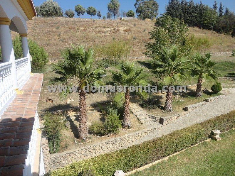 Foto 96c74107-61bb-4455-b510-56f0734ef98b. Chalet avec chauffage parking piscine dans Centro Ronda