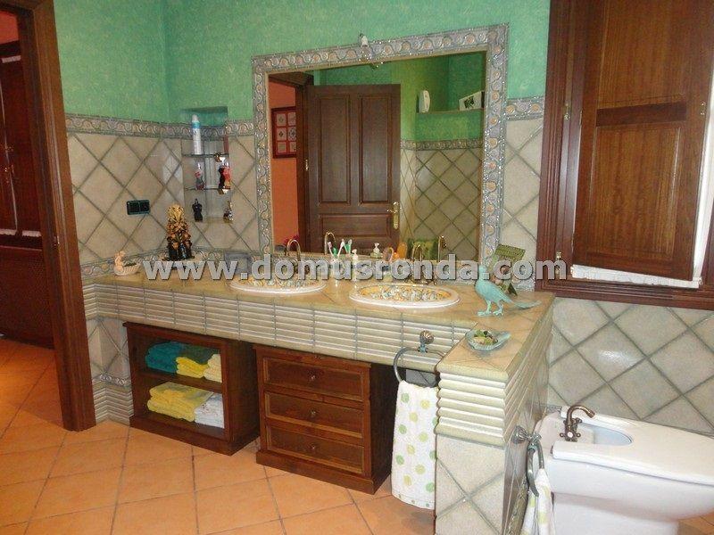 Foto ce450c96-15aa-414a-b49b-8699c6f1f6f2. Chalet avec chauffage parking piscine dans Centro Ronda