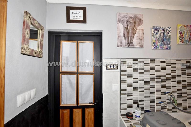 Foto 1301a715-e023-4639-85a9-731f19b8dee8. Casa pintoresca y encantadora en Montejaque