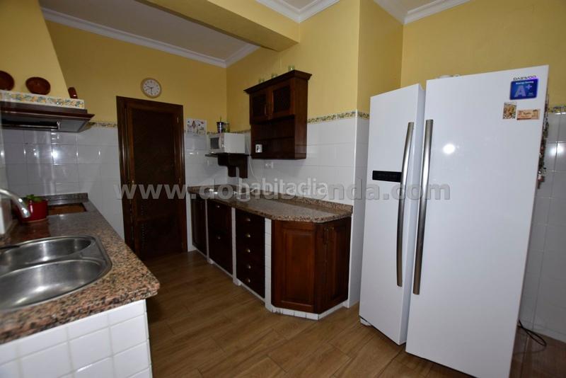 Foto dbac5750-0e6c-4d8f-be8f-707af2fb0cd8. Casa  amplia en Benaoján