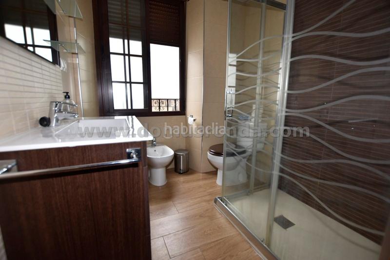 Foto e29d4d66-40c5-4e7c-956c-65f5c67bafed. Casa  amplia en Benaoján